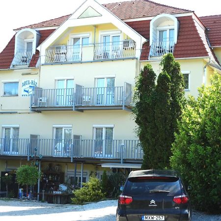 Aqua Haz Panzio 3 Sz Apartment Balatonfured Exterior photo